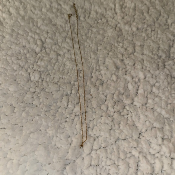 Dainty gold necklace - Picture 1 of 2